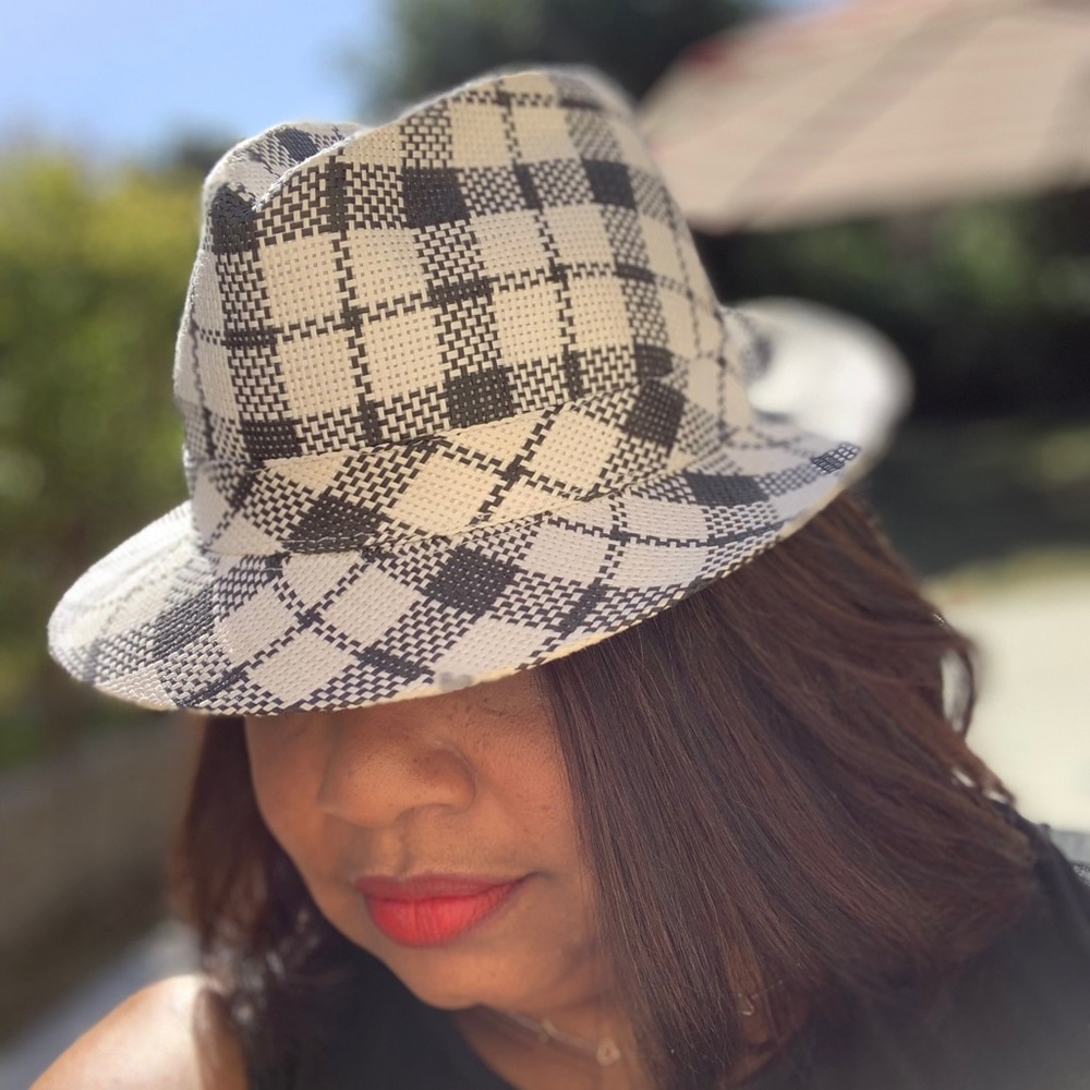 Meet your Posher, Jeanne